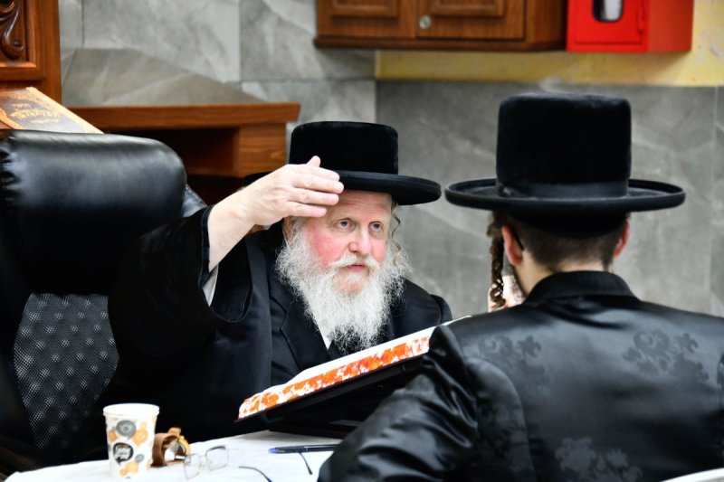 שוקי לרר