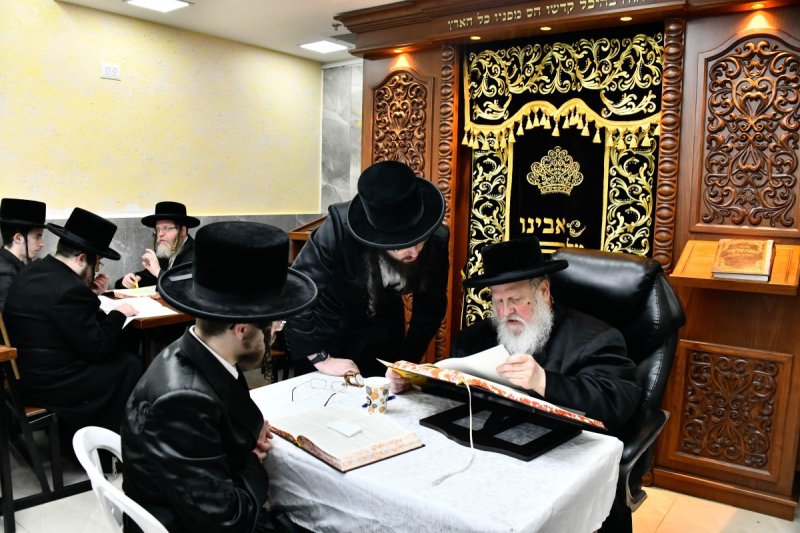שוקי לרר