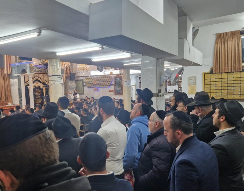 באדיבות המצלם