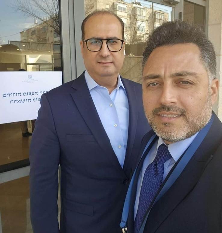 באדיבות המצלם