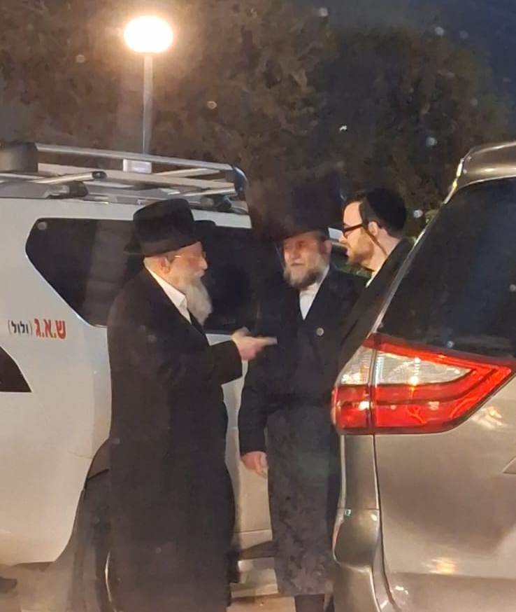 באדיבות המצלם