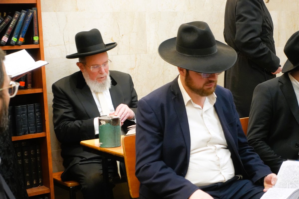 באדיבות המצלם
