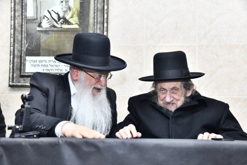 שוקי לרר