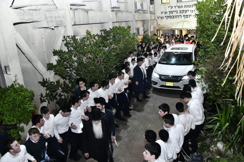 שוקי לרר