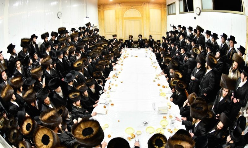 בחסידות הבני ברקית סיימו את השובבי"ם במוצאי שבת יארצייט
