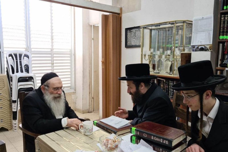 באדיבות המצלם