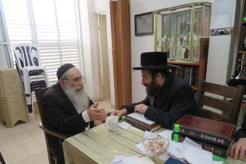 באדיבות המצלם