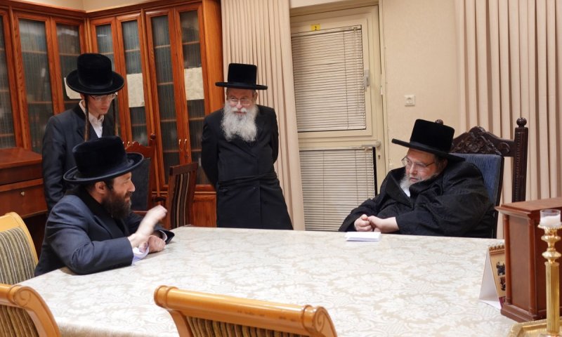 חבר בית המחוקקים מניו יורק עדכן את גדולי ישראל על 'גזירת החינוך'