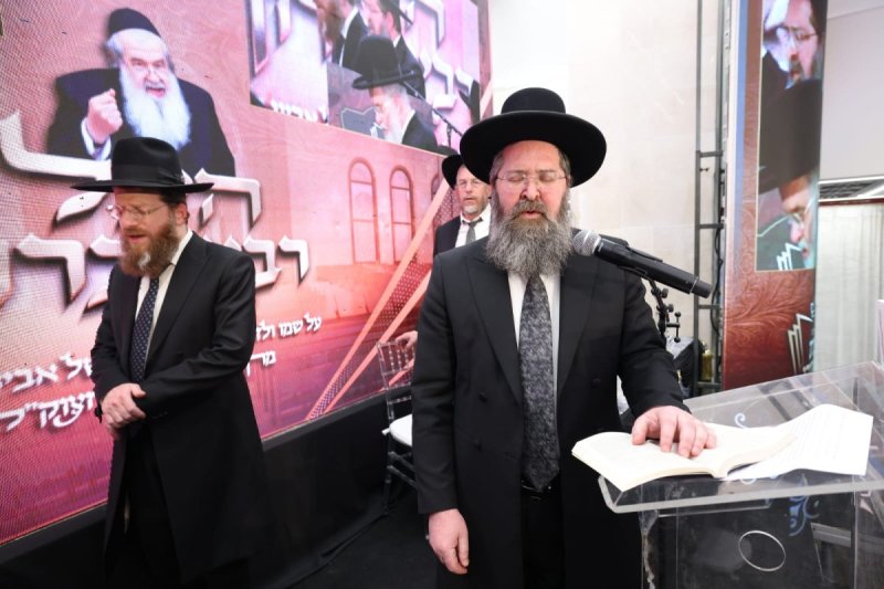 באדיבות המצלם