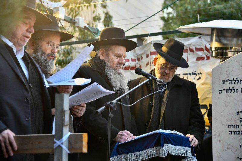 שוקי לרר