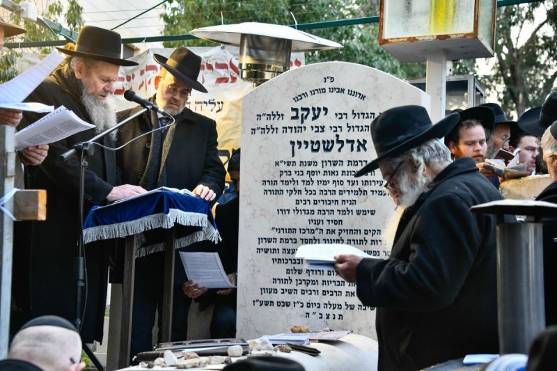 שוקי לרר