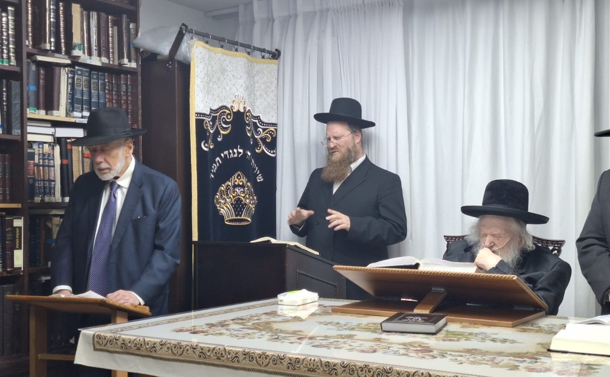 באדיבות המצלם