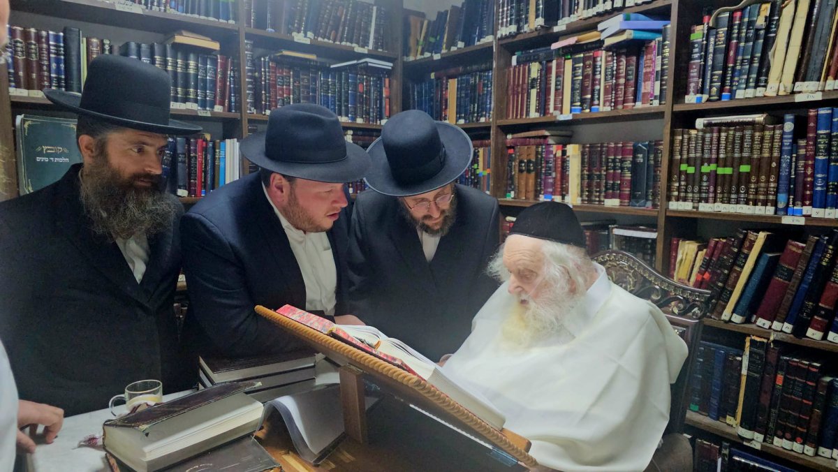 באדיבות המצלם