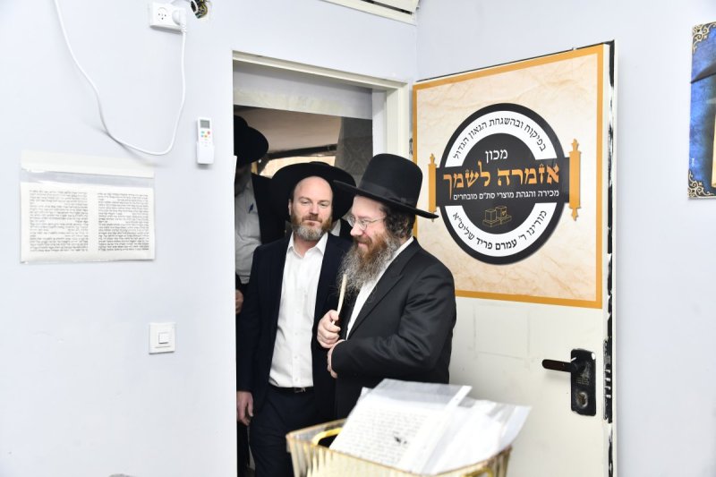 שוקי לרר