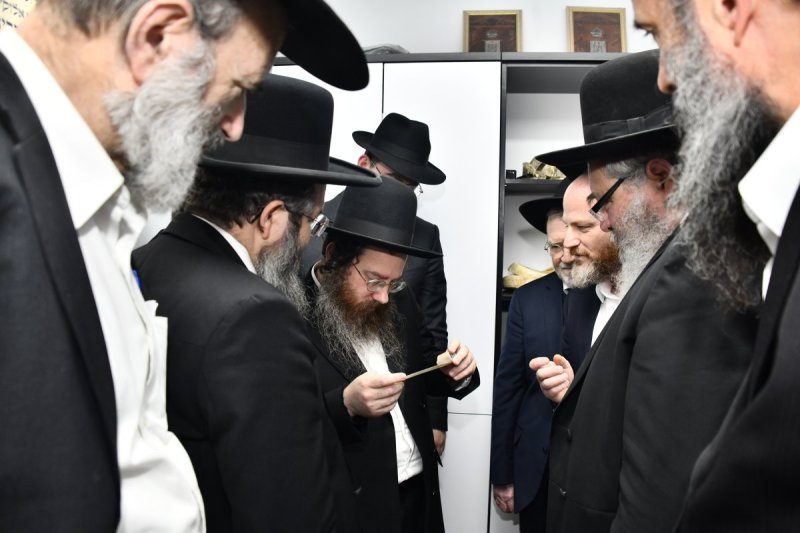 שוקי לרר