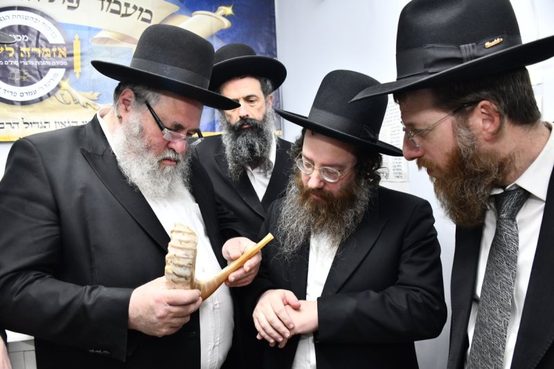 שוקי לרר