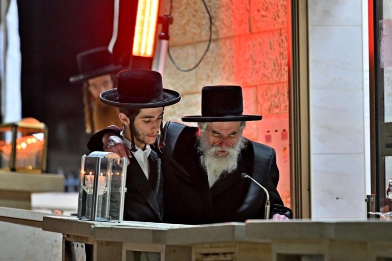 יהושע פרוכטר