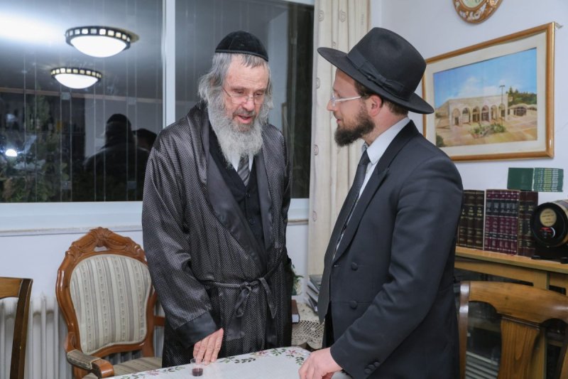 באדיבות המצלם