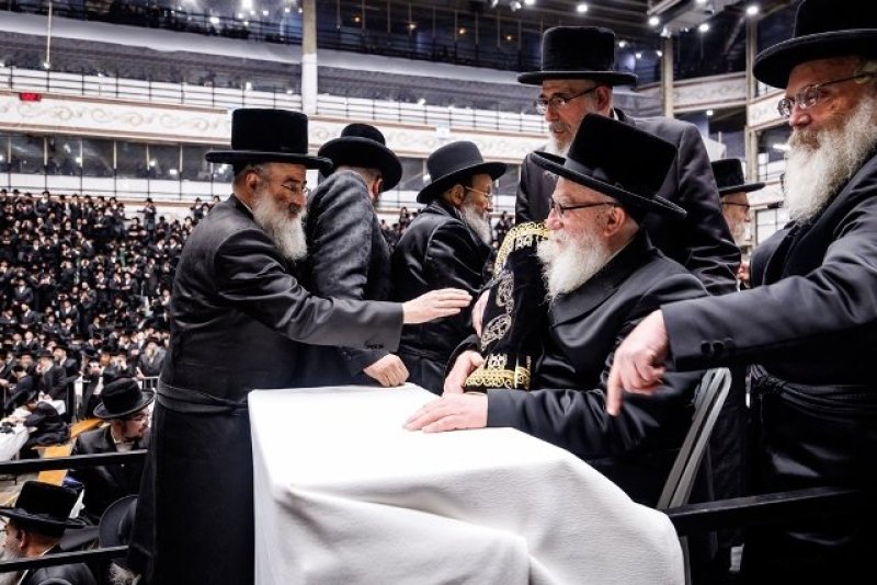 האחים לאנטשעווסקי, יוסי גולדברגר, אברומי בלום