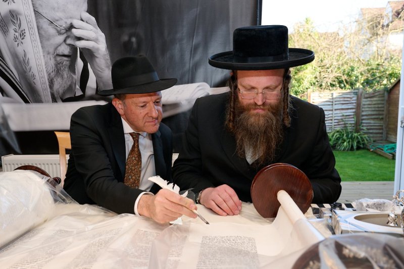 דודי בראון