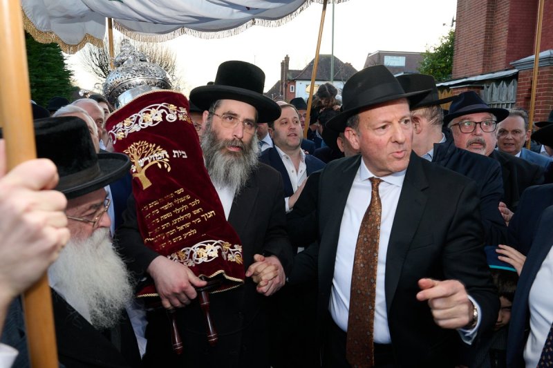 דודי בראון