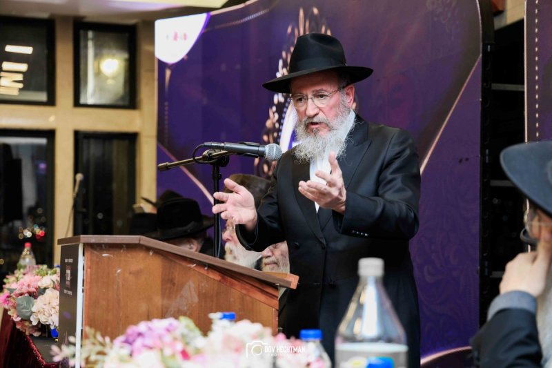 דוב הכטמן