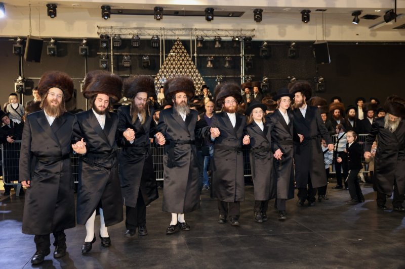 א.אייזנבאך