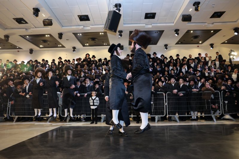 א.אייזנבאך