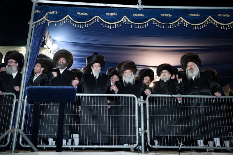 א.אייזנבאך