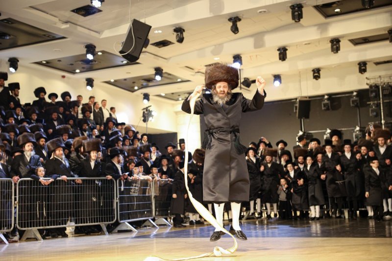 א.אייזנבאך