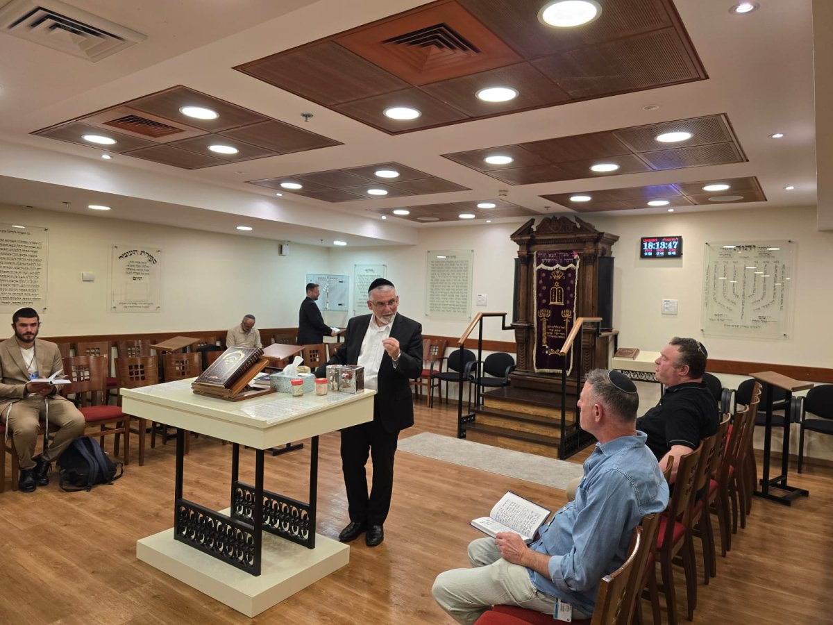 באדיבות המצלם