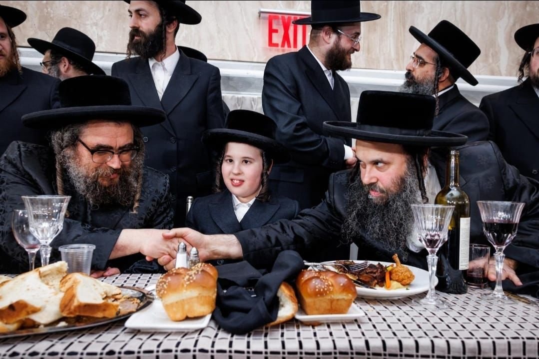 באדיבות המצלם