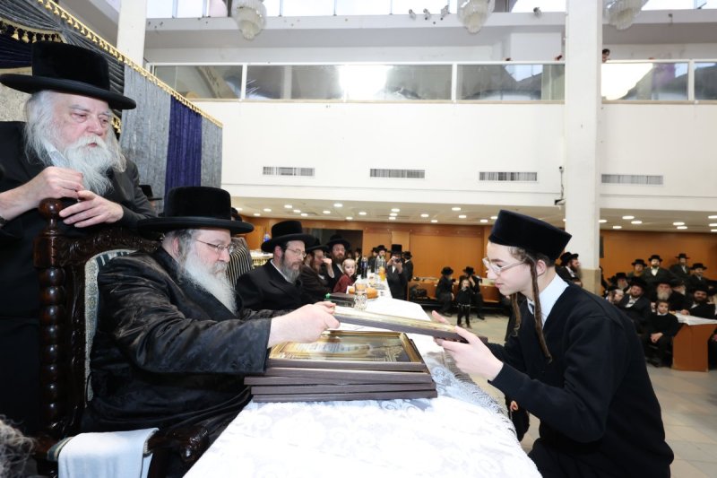 א. אייזנבאך