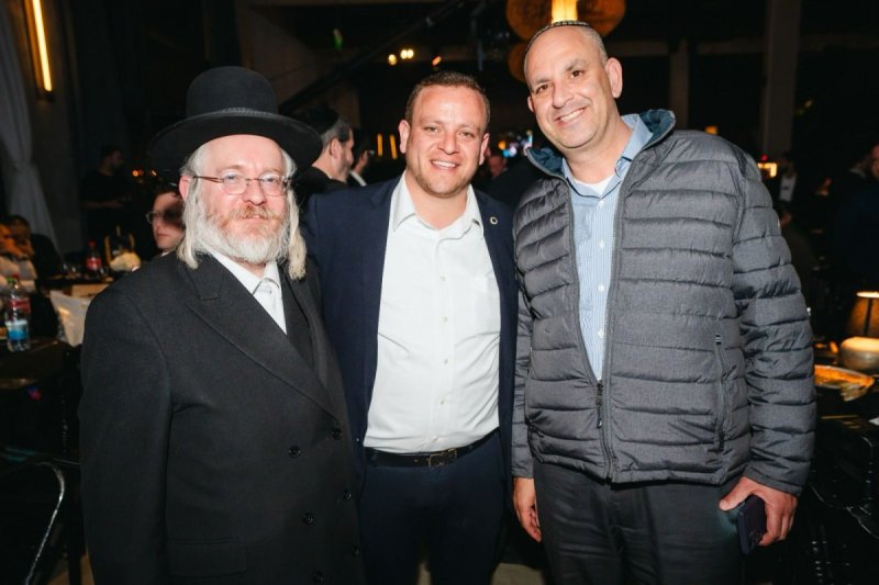 מאיר לביא