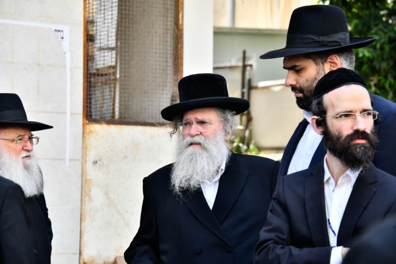 שוקי לרר