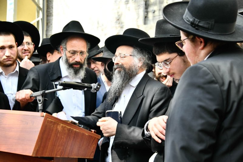 שוקי לרר