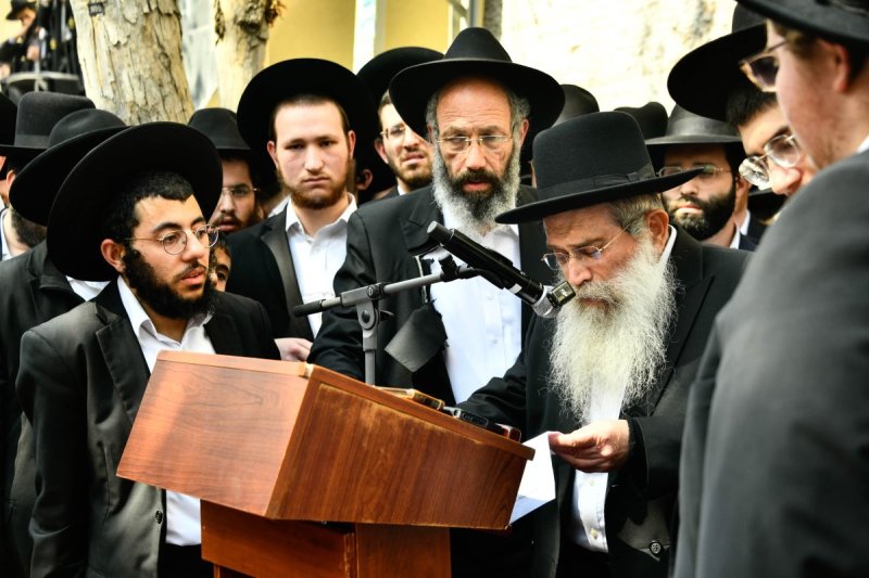 שוקי לרר