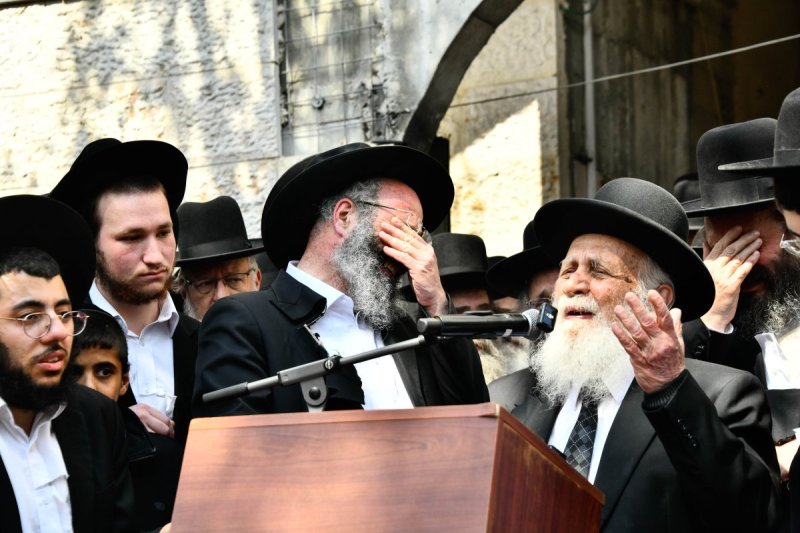 שוקי לרר