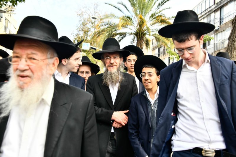 שוקי לרר