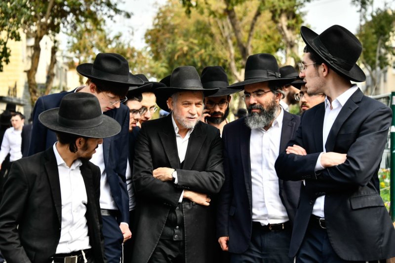 שוקי לרר