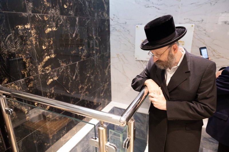 באדיבות המצלם