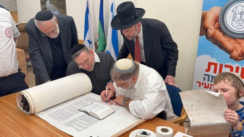 באדיבות המצלם
