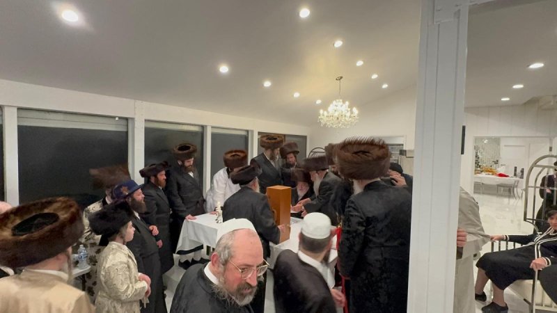 באדיבות המצלם
