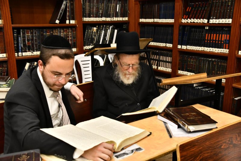 שוקי לרר