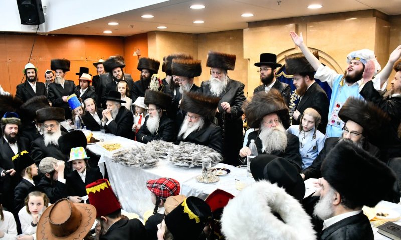 בנדבורנה שילבו את טיש 'משתה היין' בסעודת מלוה מלכה