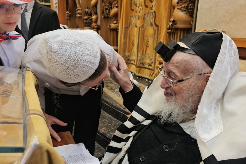 שוקי לרר