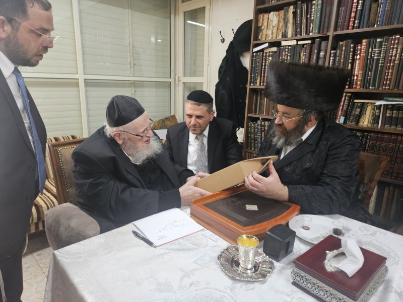 שוקי לרר
