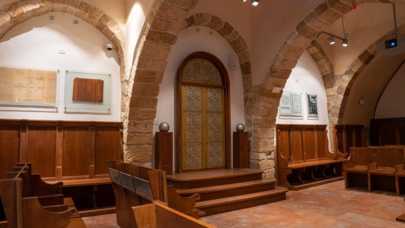 יחצ
