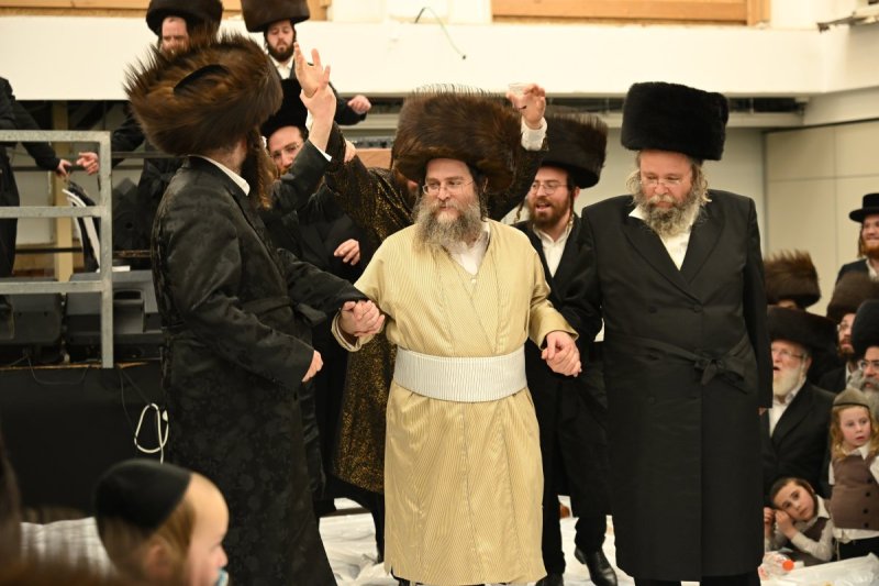 באדיבות המצלם