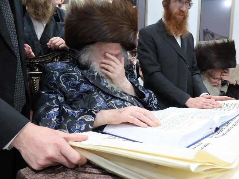 באדיבות המצלם